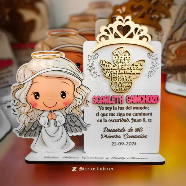 Angel con corona calada, primera comunión