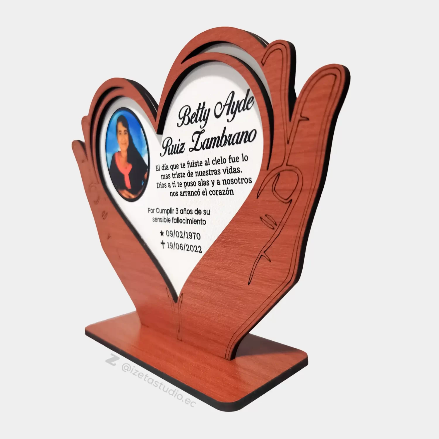 Memorial Manos del Corazón, recuerdos para misa de honras - Image 2